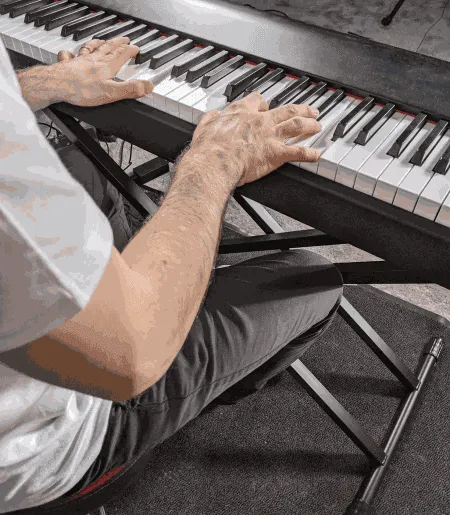 Piano numérique et clavier maître